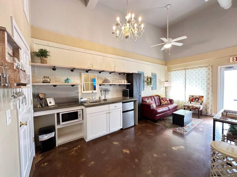 Haven At Hazel~downtown * Demorest